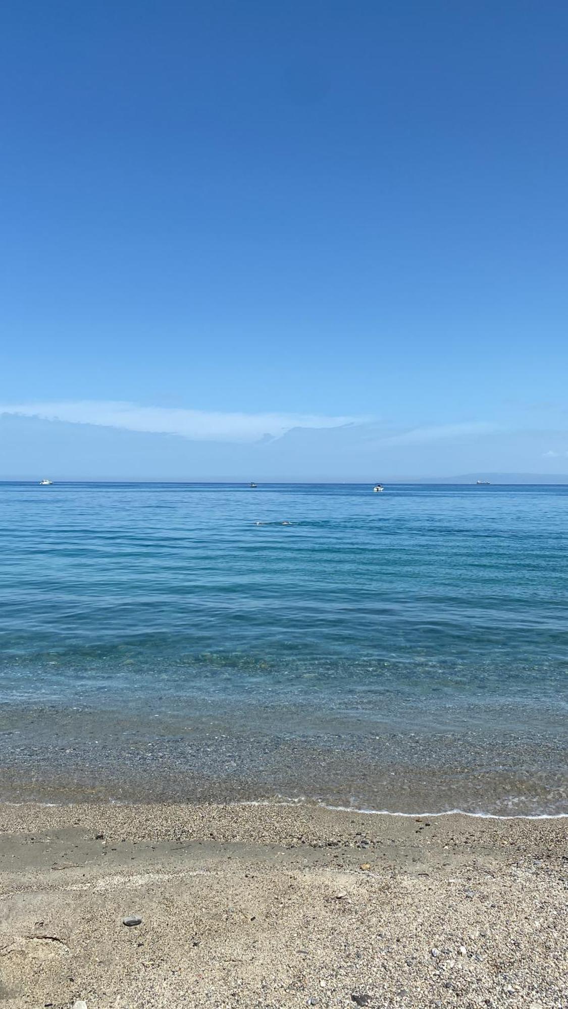 Tra Mare E Lago Torre Faro Bagian luar foto